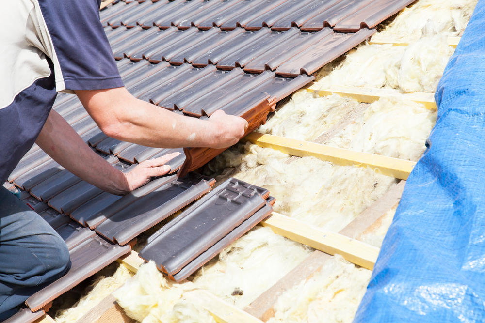 7 questions to ask when looking for roof repairs post thumbnail image